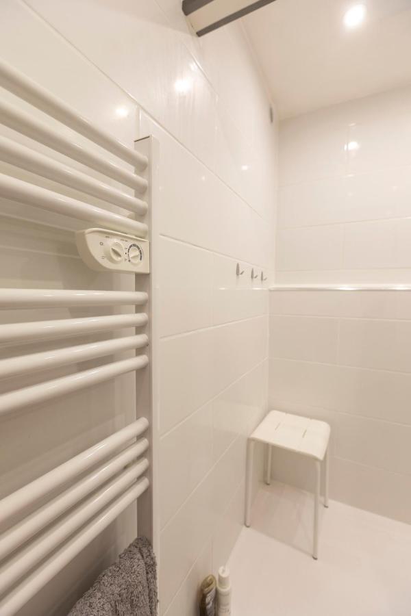 Appartement T3 Traversant Residence Standing Garage Et Piscine Exterieure Gratuits Sète Buitenkant foto
